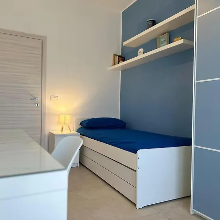 & Relax アパート *